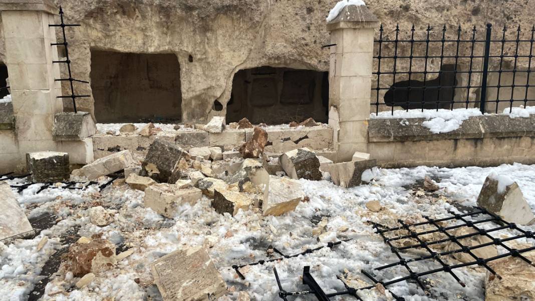 Depremin yıkıcı şiddeti gün ağarınca ortaya çıktı 19